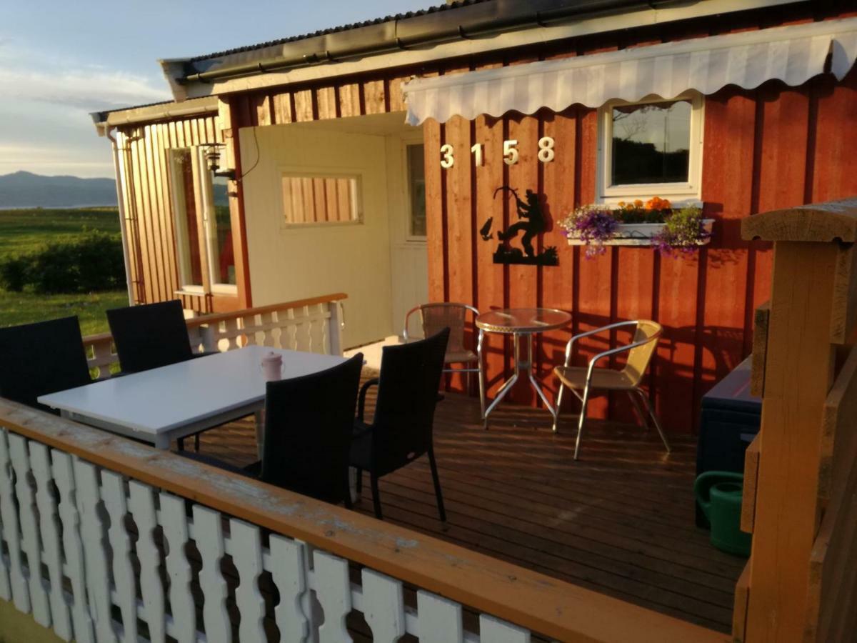 Midnattsolveien 3158,Sommarhusstrand Laukvik Exterior foto