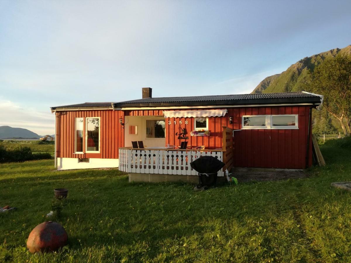 Midnattsolveien 3158,Sommarhusstrand Laukvik Exterior foto